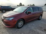 2017 Chrysler Pacifica Touring Burgundy vin: 2C4RC1DG6HR836814