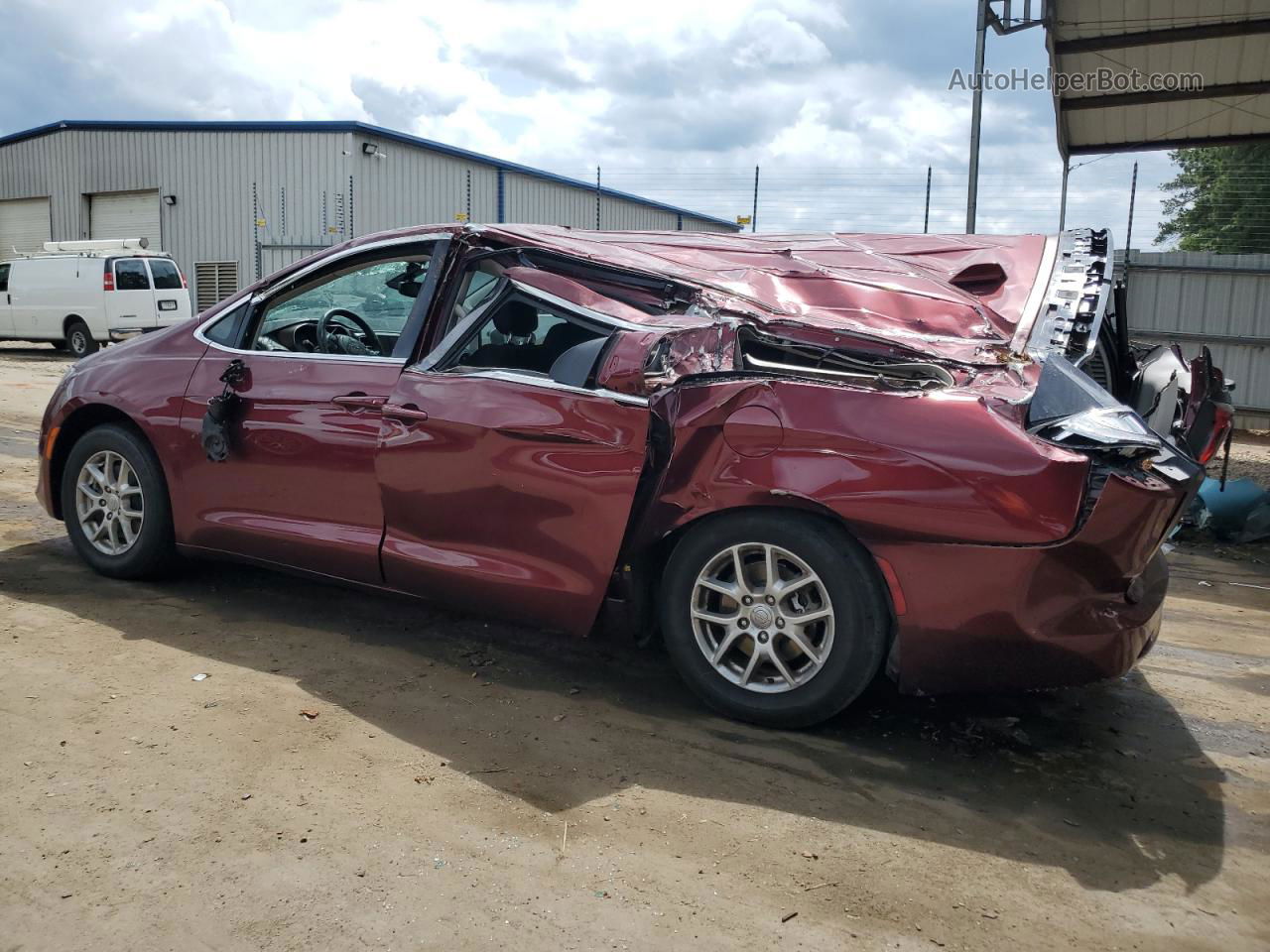 2017 Chrysler Pacifica Touring Burgundy vin: 2C4RC1DG7HR515722