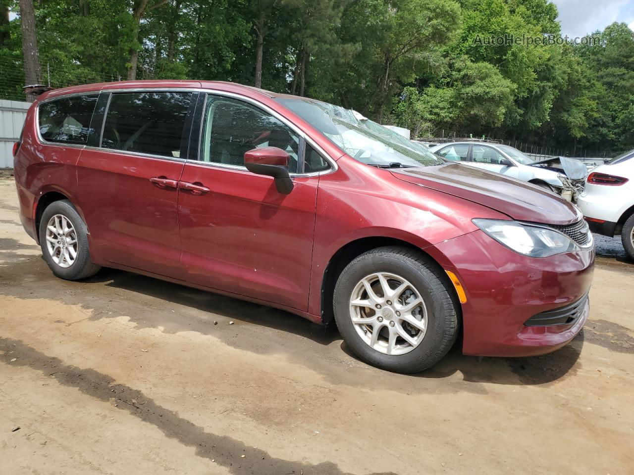 2017 Chrysler Pacifica Touring Burgundy vin: 2C4RC1DG7HR515722