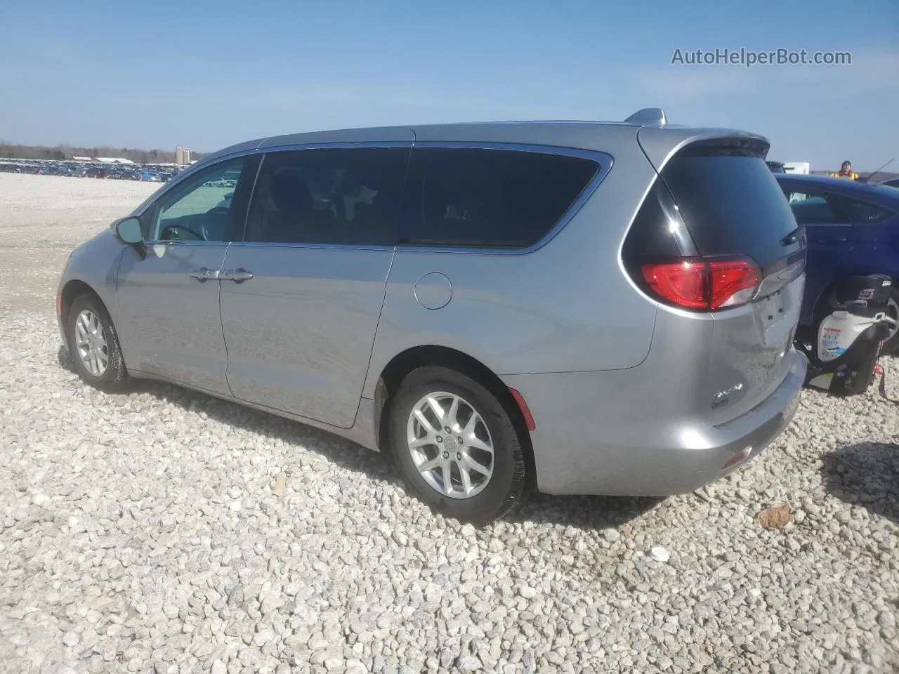 2017 Chrysler Pacifica Touring Silver vin: 2C4RC1DG8HR721535