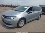 2017 Chrysler Pacifica Touring Gray vin: 2C4RC1DG8HR833431