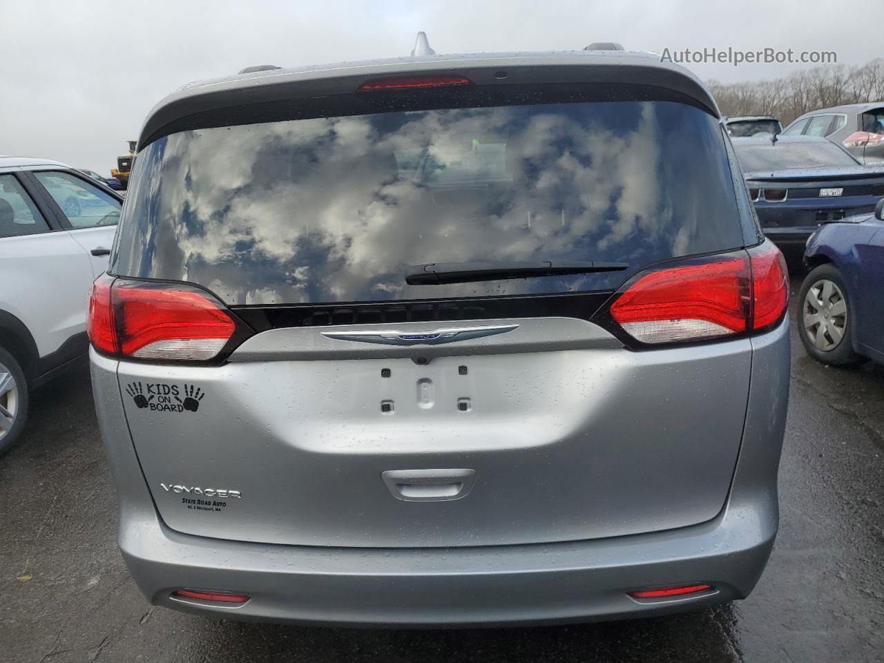 2020 Chrysler Voyager Lxi Серый vin: 2C4RC1DG8LR262080