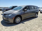 2017 Chrysler Pacifica Touring Gray vin: 2C4RC1DG9HR517505