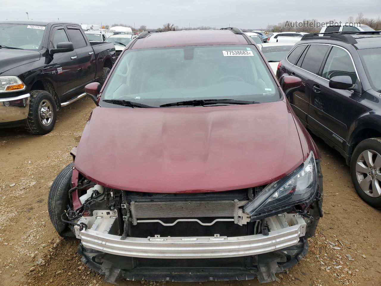 2020 Chrysler Voyager Lxi Burgundy vin: 2C4RC1DGXLR172655