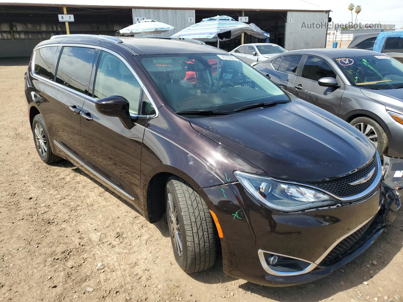 2017 Chrysler Pacifica Touring L Plus Black vin: 2C4RC1EG0HR525586