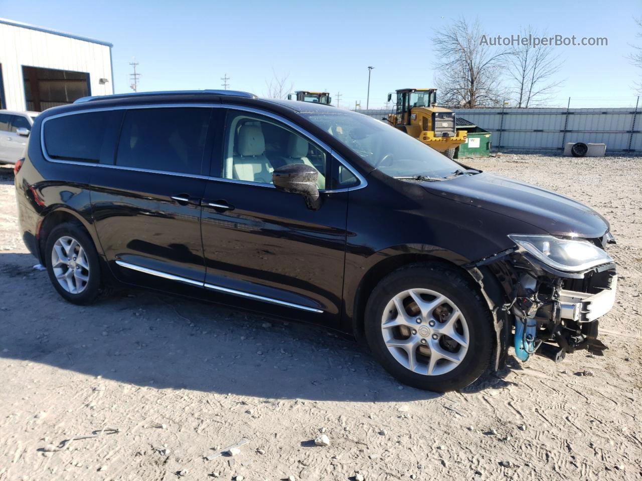 2017 Chrysler Pacifica Touring L Plus Charcoal vin: 2C4RC1EG0HR680901