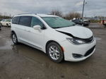 2017 Chrysler Pacifica Touring L Plus Белый vin: 2C4RC1EG1HR796754