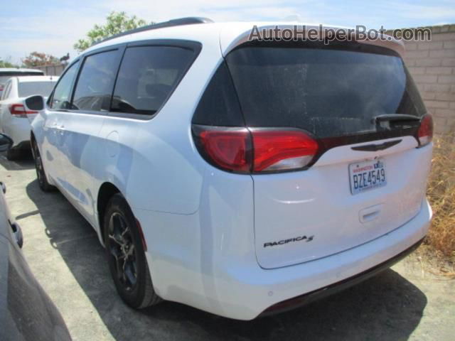 2020 Chrysler Pacifica Touring L Plus White vin: 2C4RC1EG1LR239738