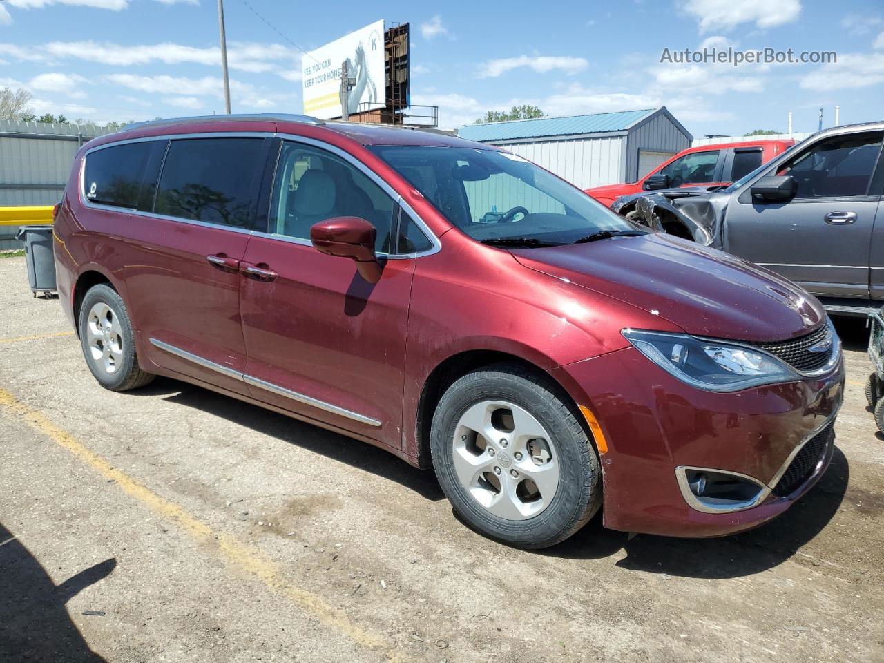 2017 Chrysler Pacifica Touring L Plus Maroon vin: 2C4RC1EG2HR543751