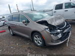 2017 Chrysler Pacifica Touring-l Plus Brown vin: 2C4RC1EG2HR735025