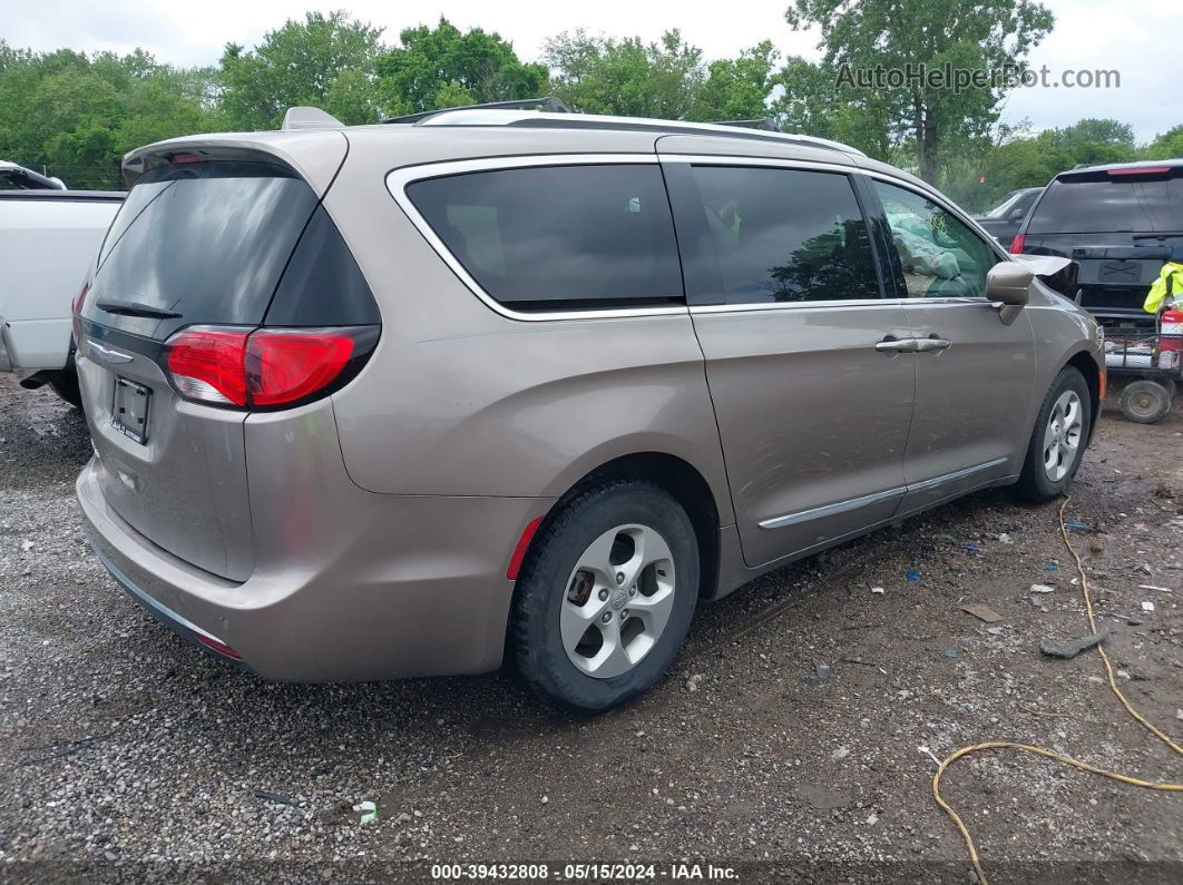 2017 Chrysler Pacifica Touring-l Plus Brown vin: 2C4RC1EG2HR735025