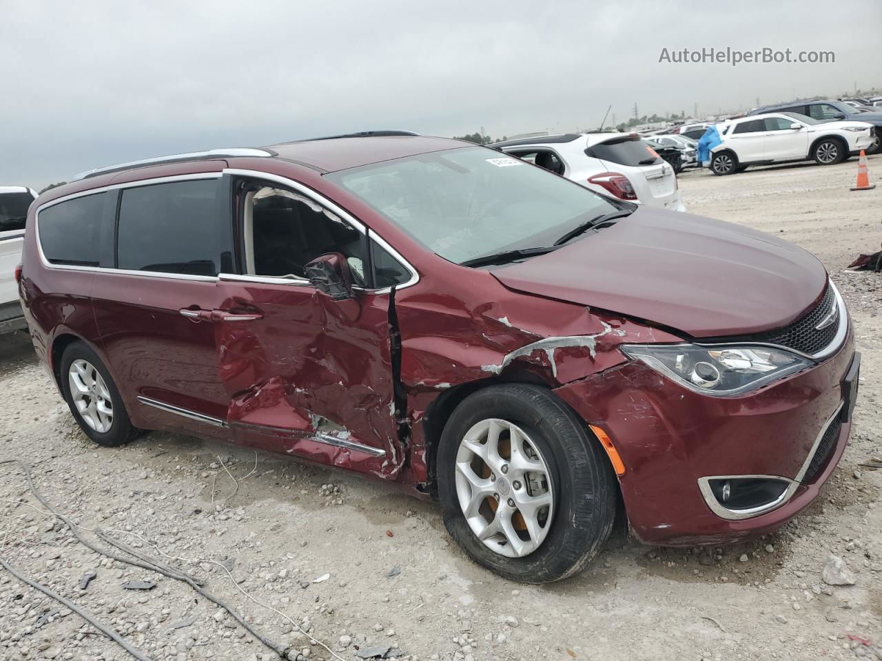 2017 Chrysler Pacifica Touring L Plus Burgundy vin: 2C4RC1EG2HR747627