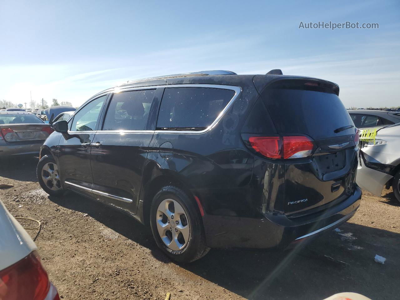 2017 Chrysler Pacifica Touring L Plus Charcoal vin: 2C4RC1EG2HR804683