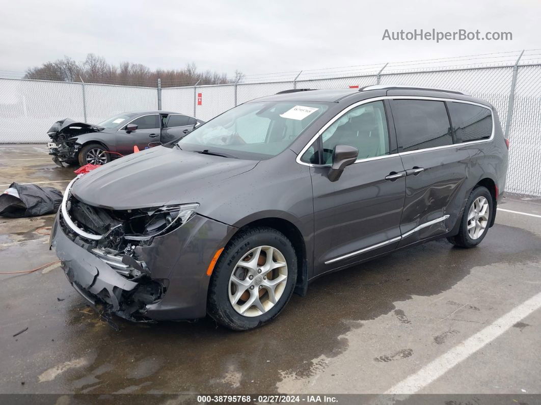 2017 Chrysler Pacifica Touring-l Plus Gray vin: 2C4RC1EG4HR659971