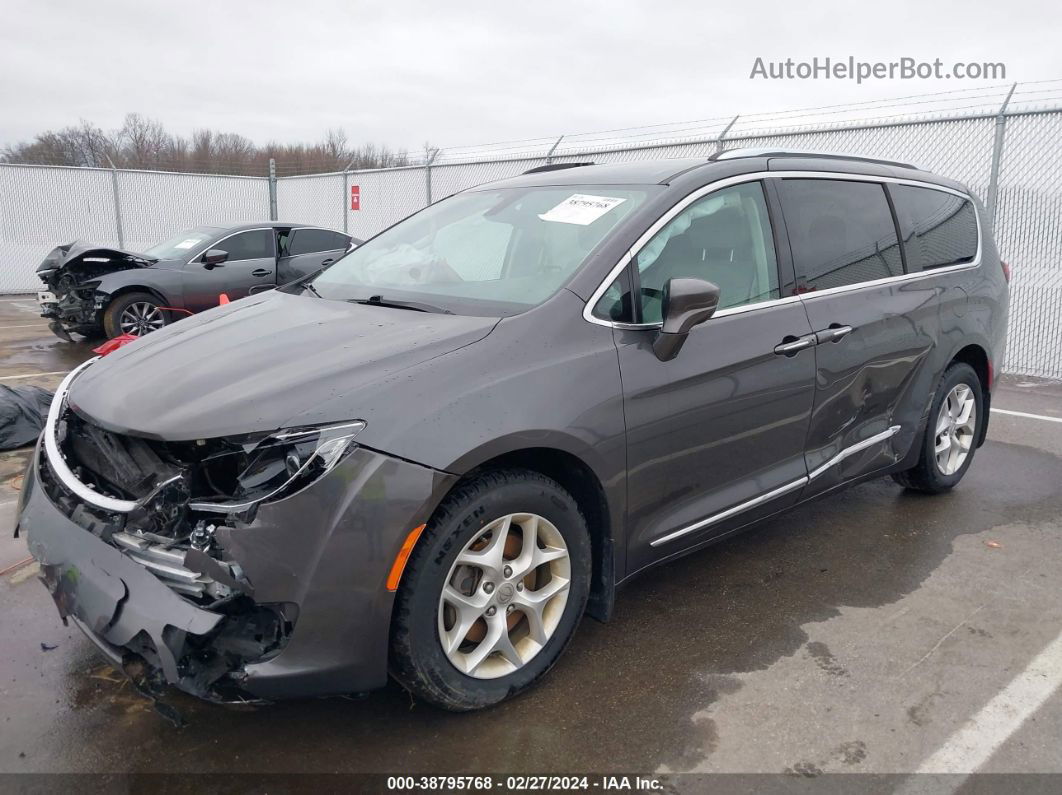 2017 Chrysler Pacifica Touring-l Plus Gray vin: 2C4RC1EG4HR659971