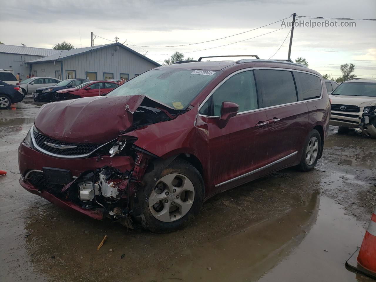 2017 Chrysler Pacifica Touring L Plus Бордовый vin: 2C4RC1EG5HR607605