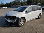 2017 Chrysler Pacifica Touring L Plus White vin: 2C4RC1EG5HR785692