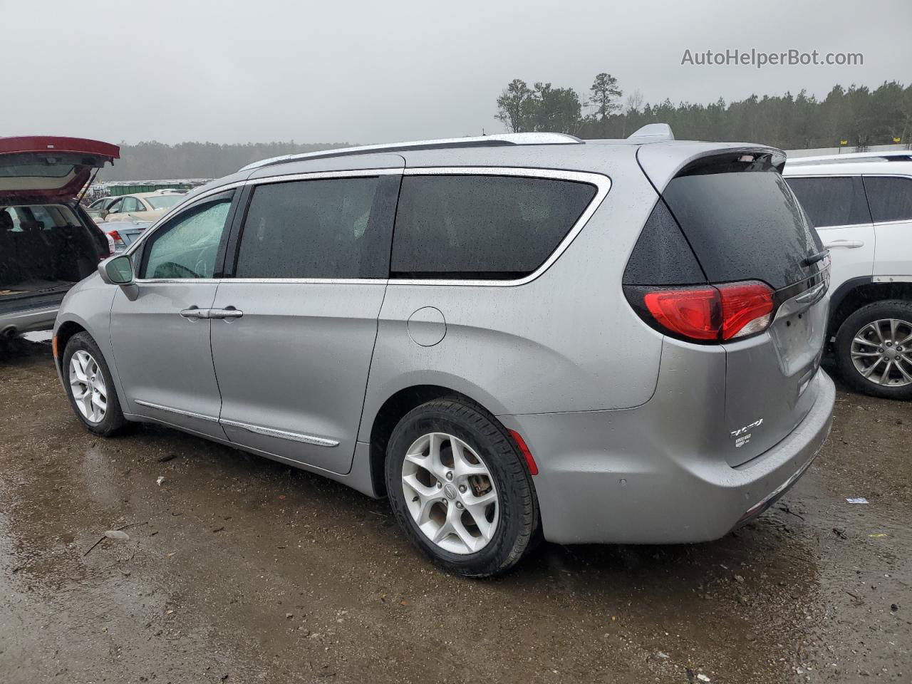 2017 Chrysler Pacifica Touring L Plus Серебряный vin: 2C4RC1EG7HR560240