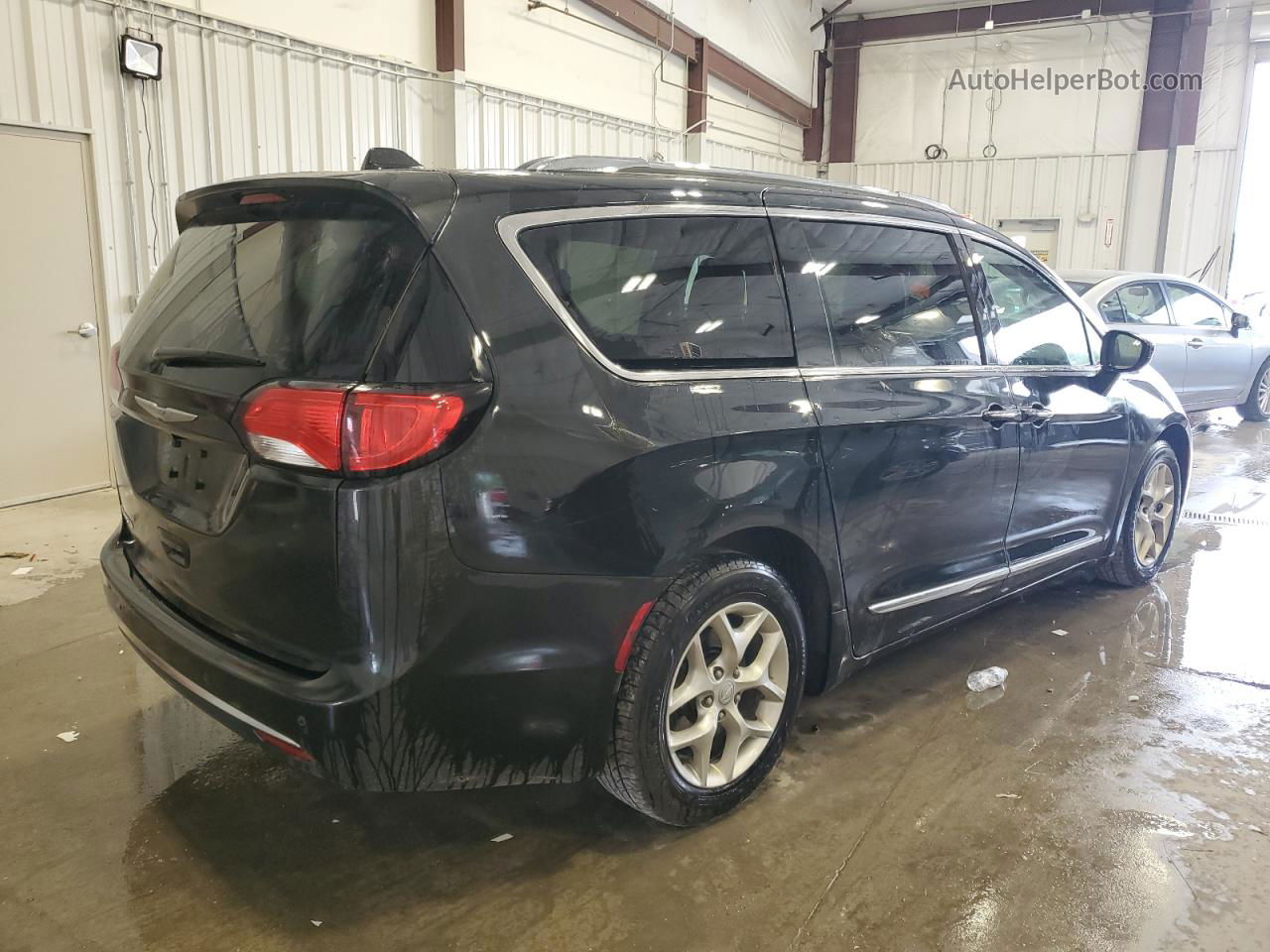 2017 Chrysler Pacifica Touring L Plus Black vin: 2C4RC1EG7HR659365