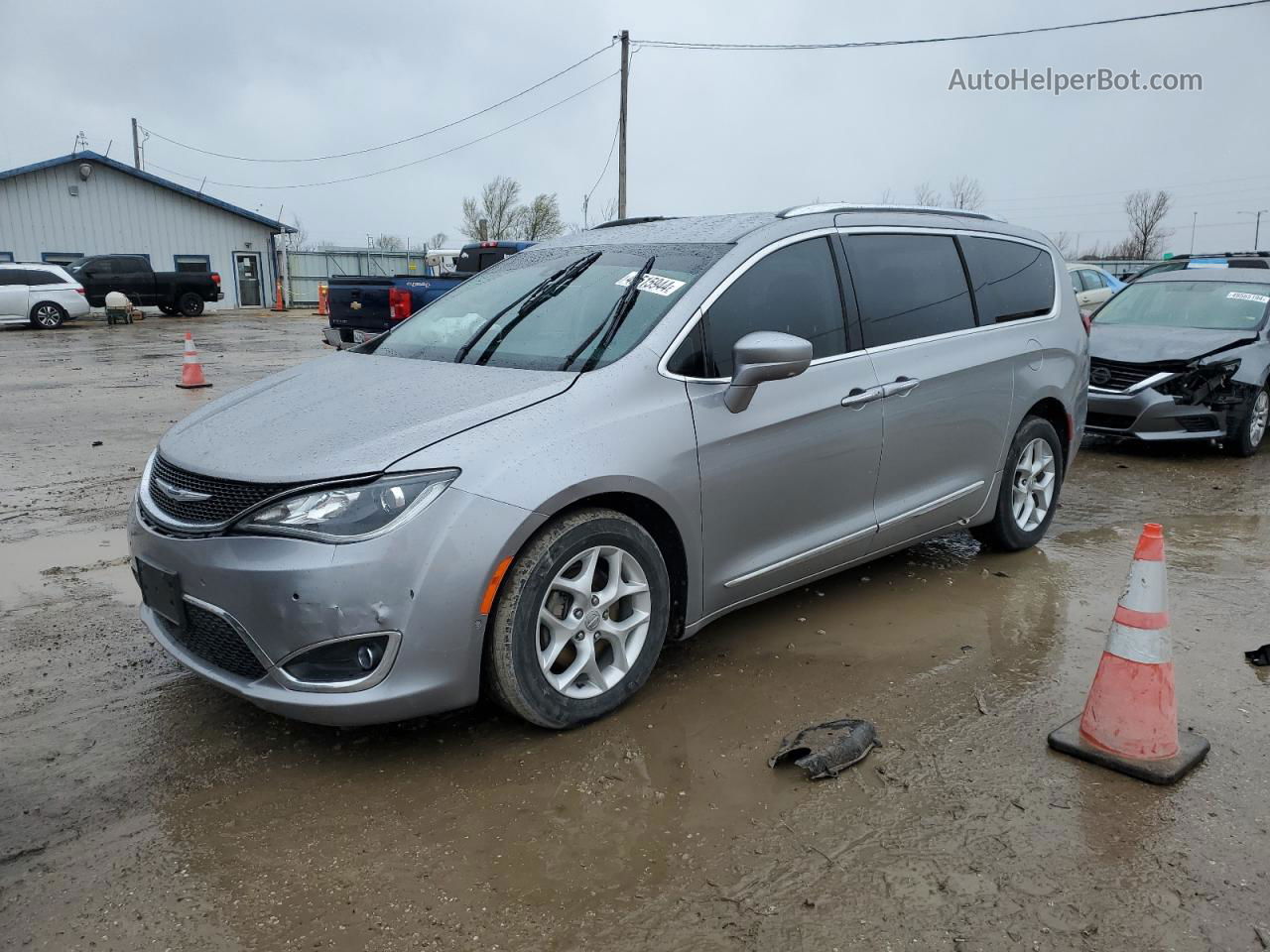 2017 Chrysler Pacifica Touring L Plus Серебряный vin: 2C4RC1EG9HR500573