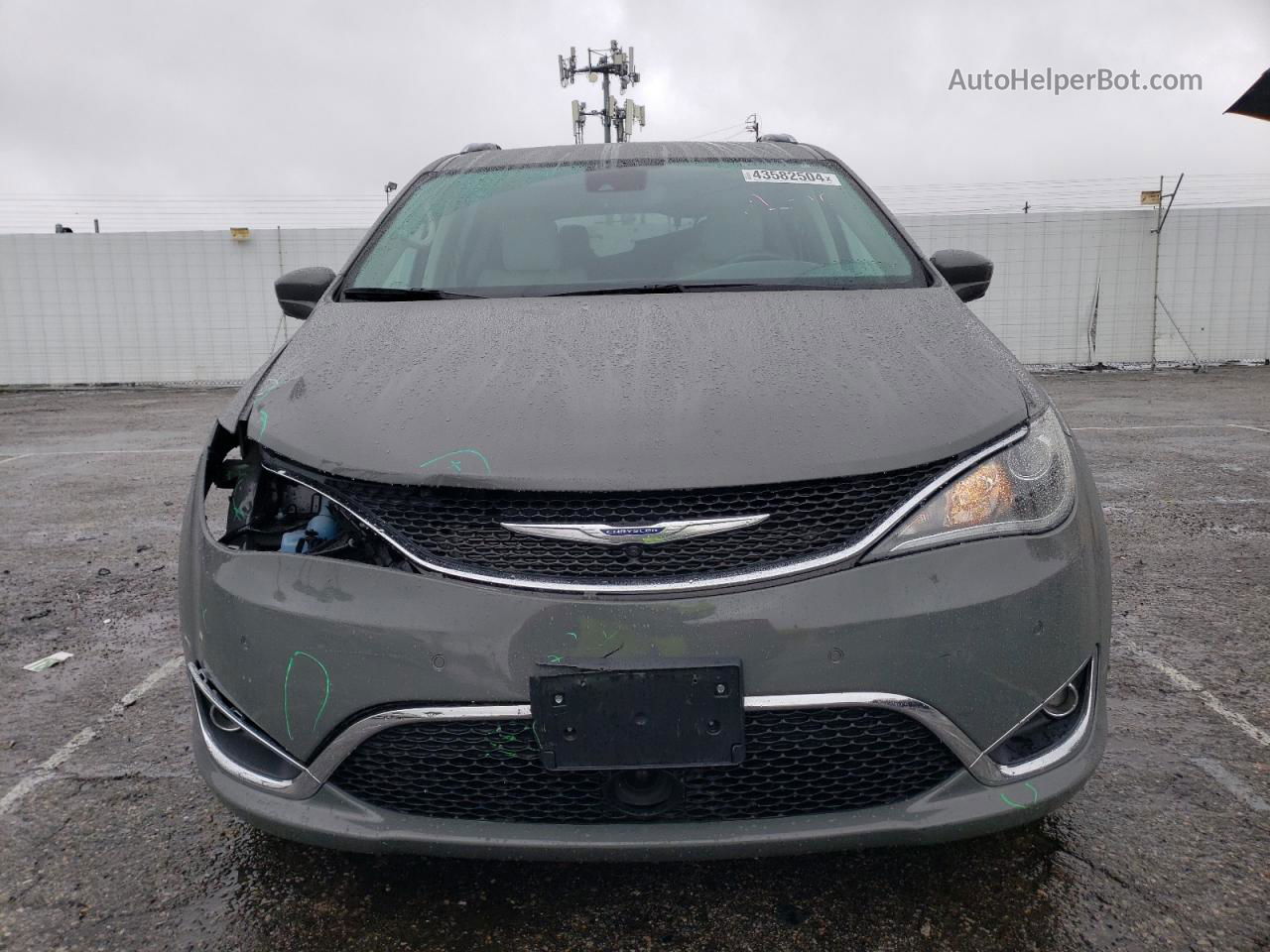 2020 Chrysler Pacifica Touring L Plus Угольный vin: 2C4RC1EG9LR135420