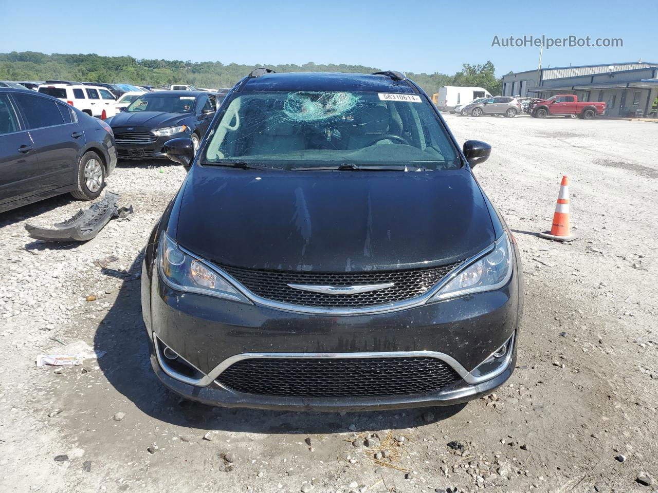 2017 Chrysler Pacifica Touring L Plus Black vin: 2C4RC1EGXHR541617