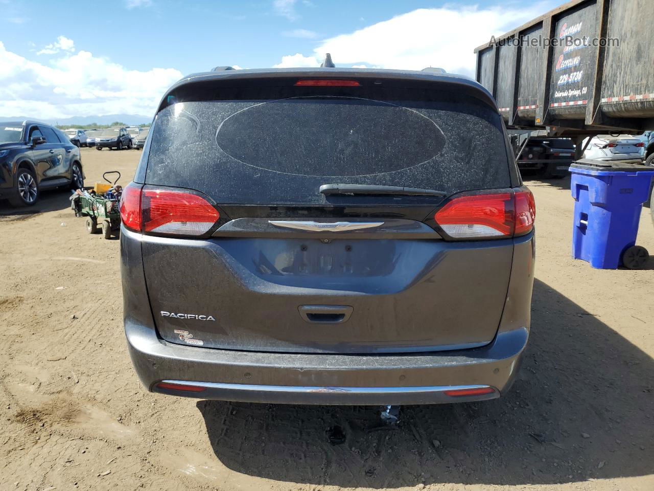 2017 Chrysler Pacifica Touring L Plus Charcoal vin: 2C4RC1EGXHR669985