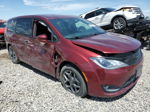 2020 Chrysler Pacifica Touring Burgundy vin: 2C4RC1FG0LR116768