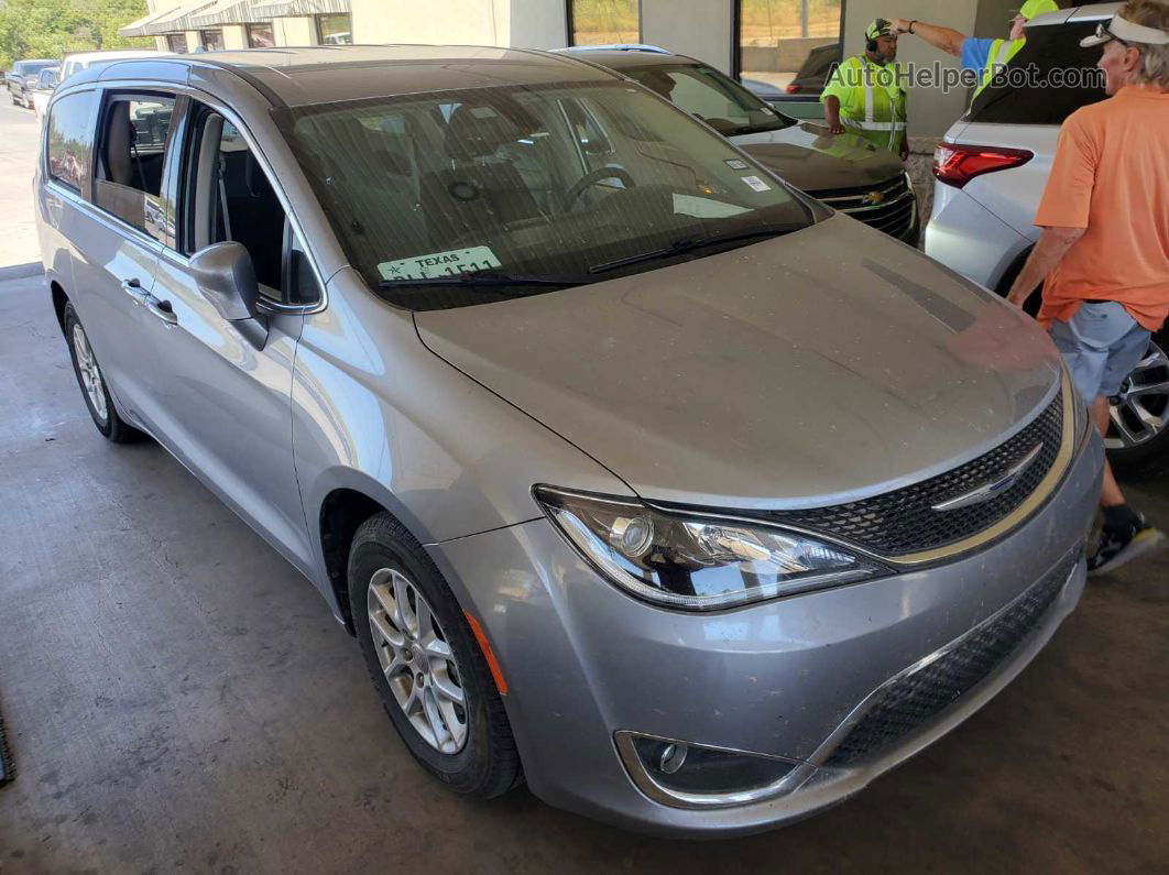 2020 Chrysler Pacifica Touring Unknown vin: 2C4RC1FG2LR136830