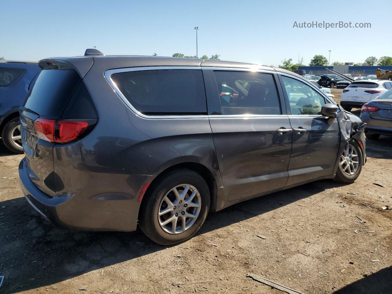 2020 Chrysler Pacifica Touring Серый vin: 2C4RC1FG3LR129868