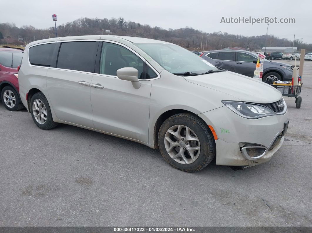 2020 Chrysler Pacifica Touring Желто-коричневый vin: 2C4RC1FG5LR110240