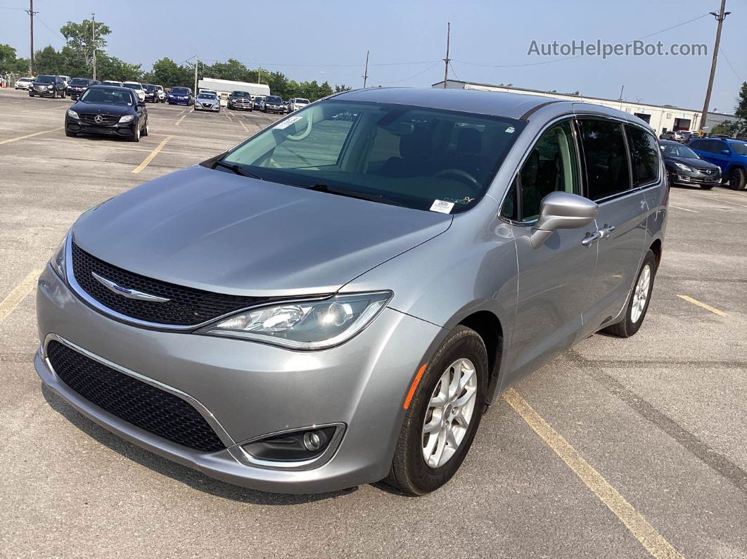 2020 Chrysler Pacifica Touring Unknown vin: 2C4RC1FG6LR136779