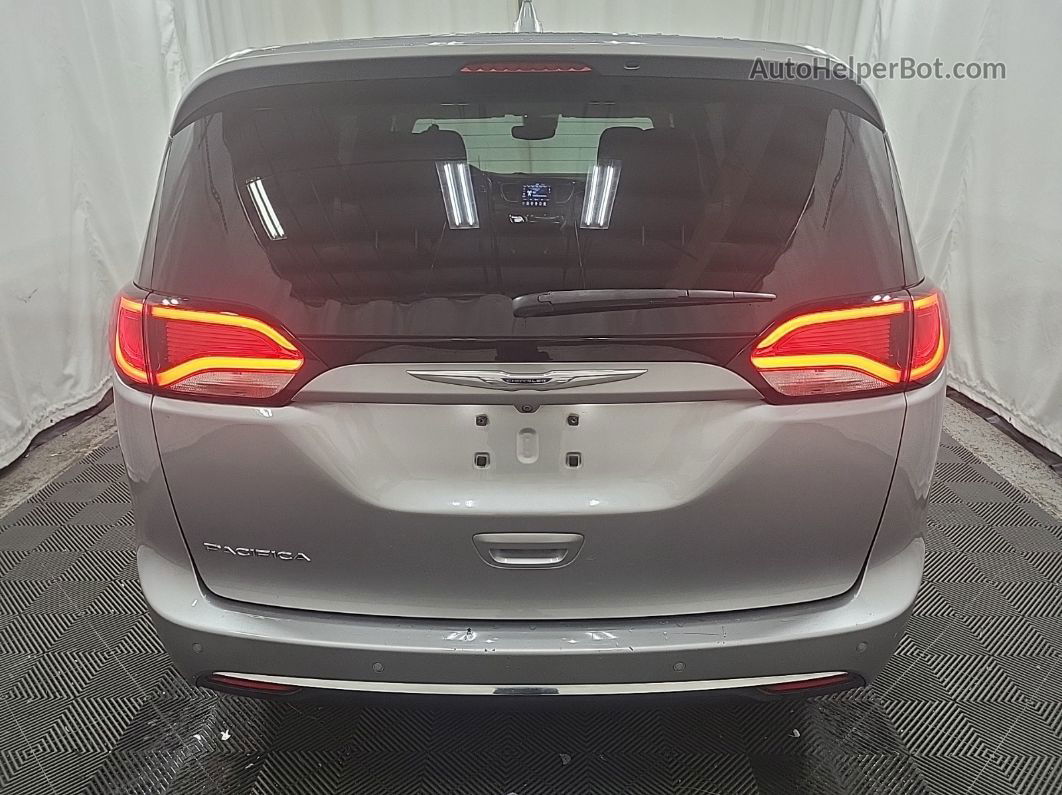 2020 Chrysler Pacifica Touring Неизвестно vin: 2C4RC1FG6LR200383