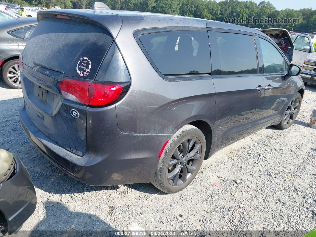 2020 Chrysler Pacifica Touring Gray vin: 2C4RC1FG8LR122379