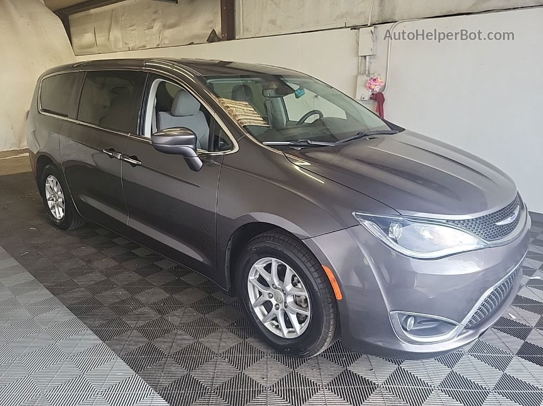 2020 Chrysler Pacifica Touring Unknown vin: 2C4RC1FG8LR136816