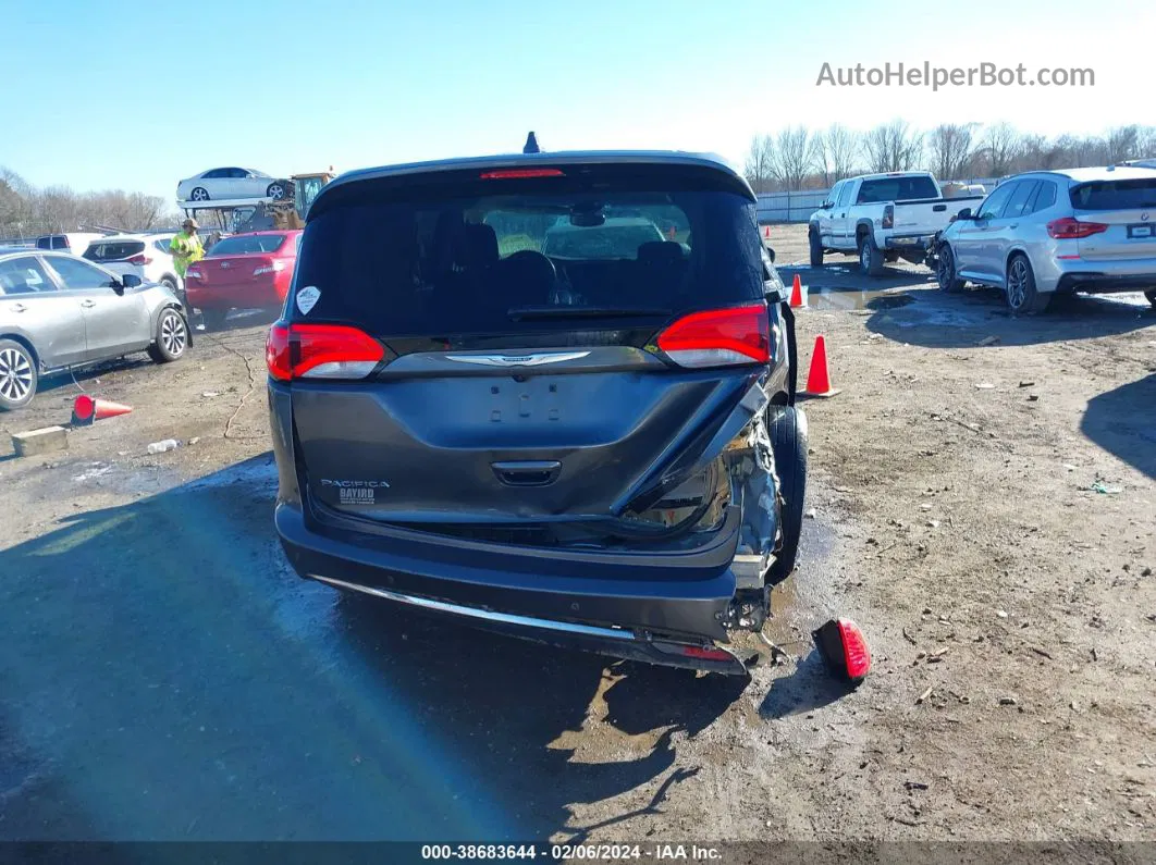 2020 Chrysler Pacifica Touring Gray vin: 2C4RC1FG8LR158671