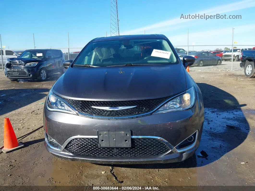 2020 Chrysler Pacifica Touring Gray vin: 2C4RC1FG8LR158671