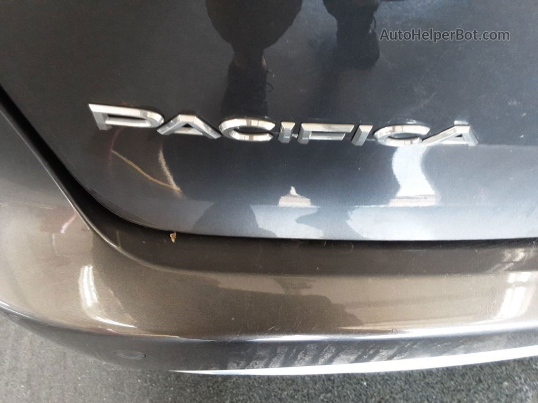 2020 Chrysler Pacifica Touring Неизвестно vin: 2C4RC1FGXLR136803