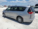 2020 Chrysler Pacifica Touring Silver vin: 2C4RC1FGXLR261946