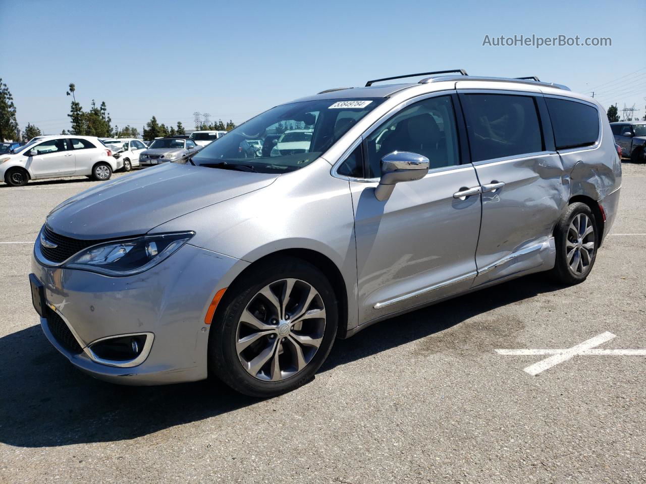 2017 Chrysler Pacifica Limited Gray vin: 2C4RC1GG0HR627810