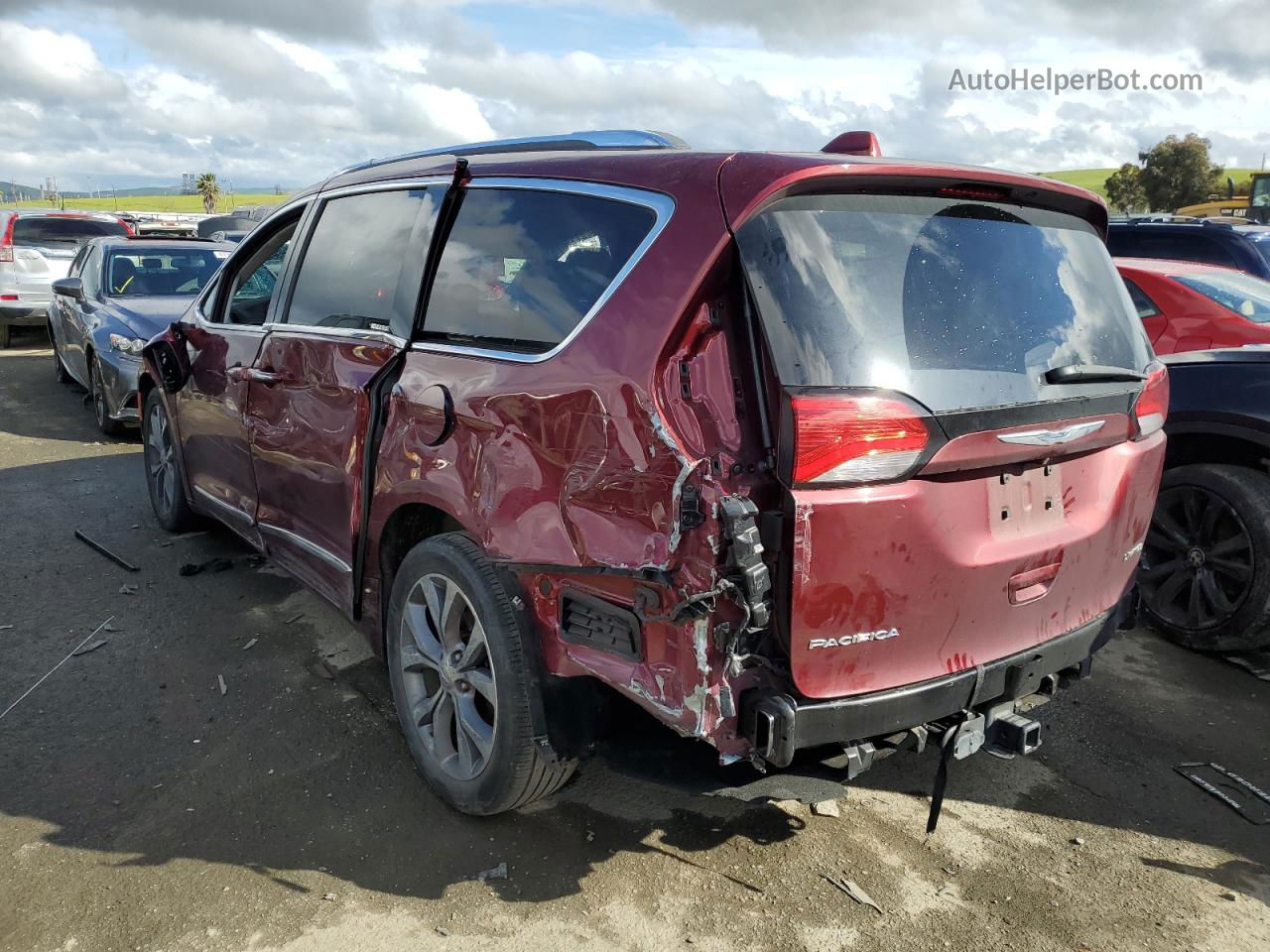 2017 Chrysler Pacifica Limited Burgundy vin: 2C4RC1GG1HR584062