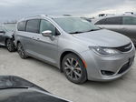 2017 Chrysler Pacifica Limited Silver vin: 2C4RC1GG1HR670181