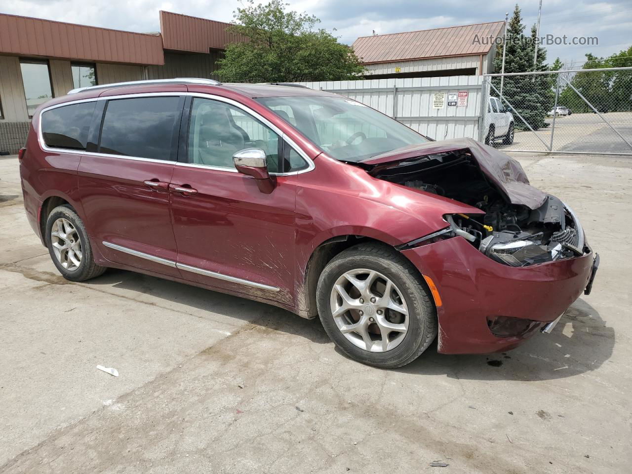 2017 Chrysler Pacifica Limited Red vin: 2C4RC1GG1HR704717