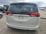 2017 Chrysler Pacifica Limited White vin: 2C4RC1GG1HR735451