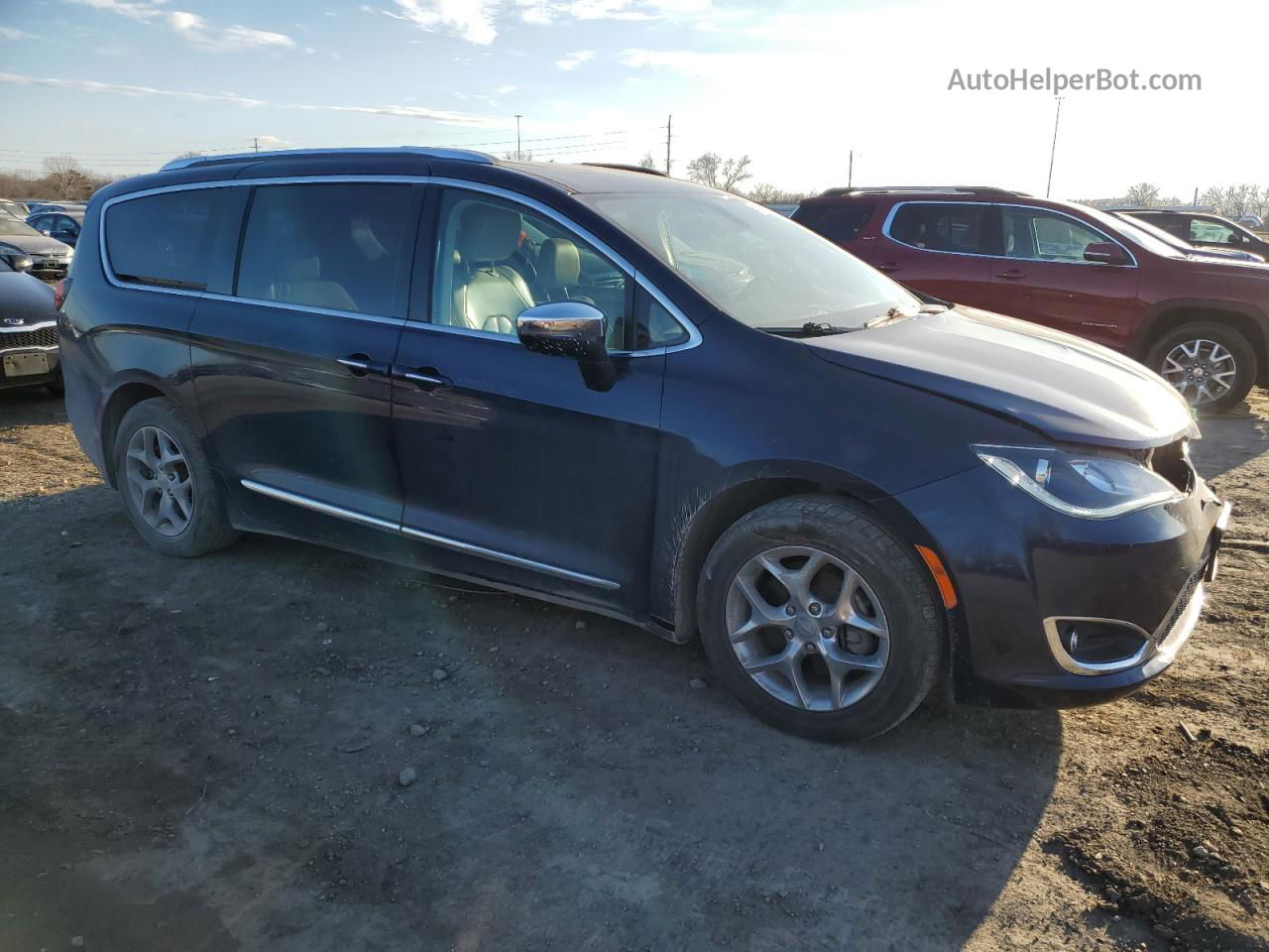 2017 Chrysler Pacifica Limited Blue vin: 2C4RC1GG2HR531371