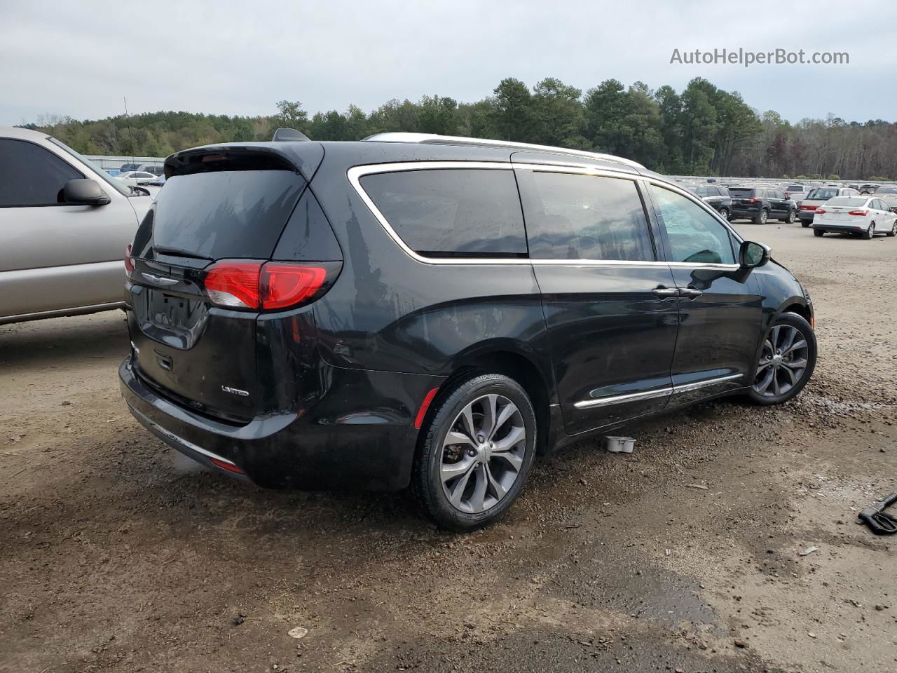 2017 Chrysler Pacifica Limited Black vin: 2C4RC1GG2HR838121