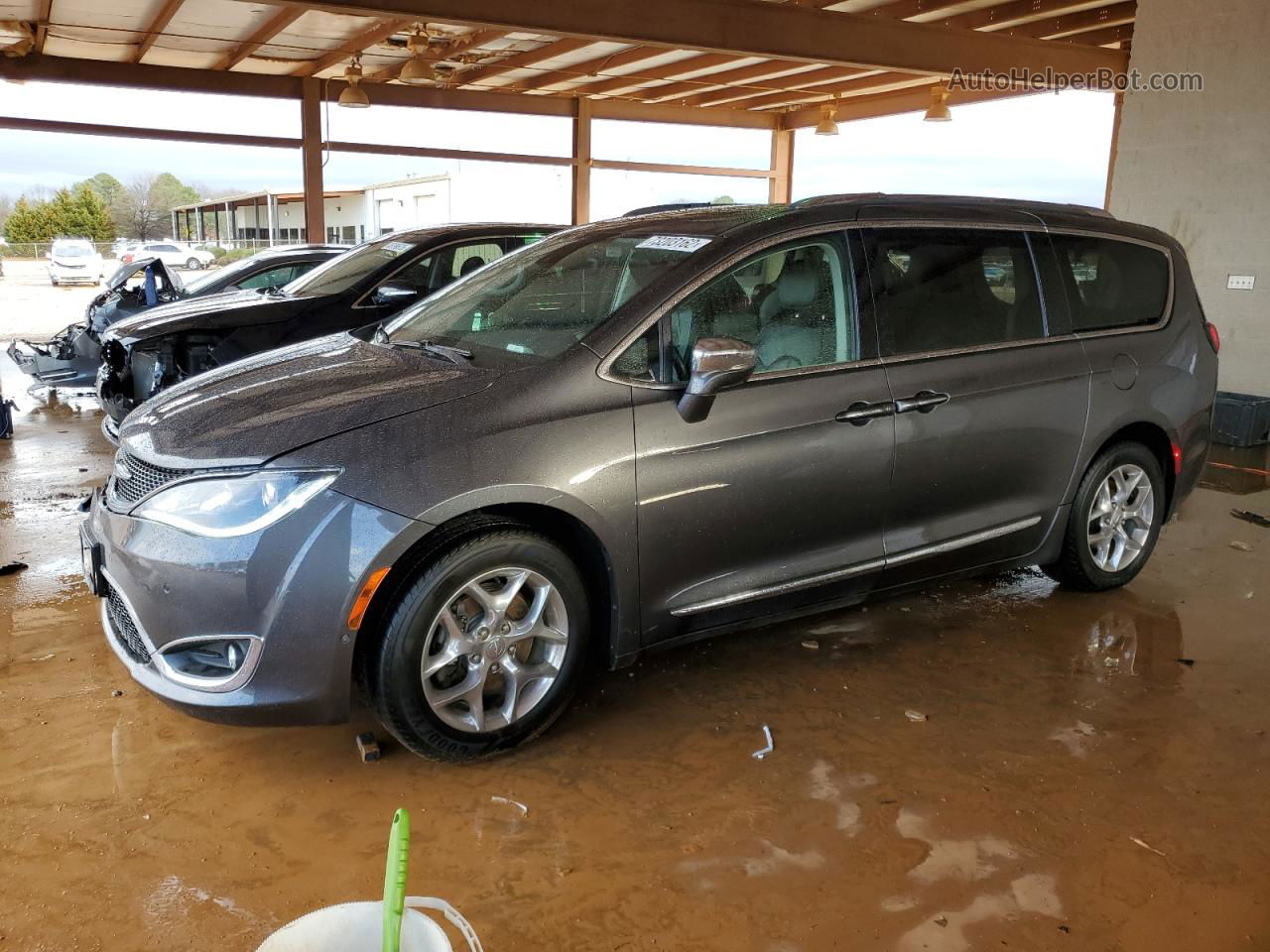 2017 Chrysler Pacifica Limited Black vin: 2C4RC1GG2HR840077