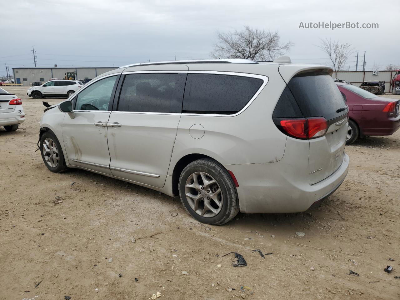 2020 Chrysler Pacifica Limited White vin: 2C4RC1GG2LR187078