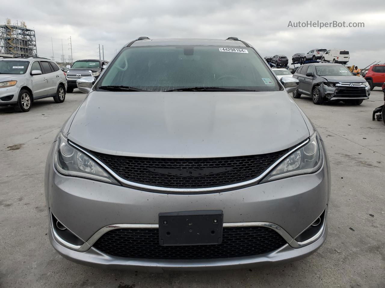 2020 Chrysler Pacifica Limited Серебряный vin: 2C4RC1GG3LR187168