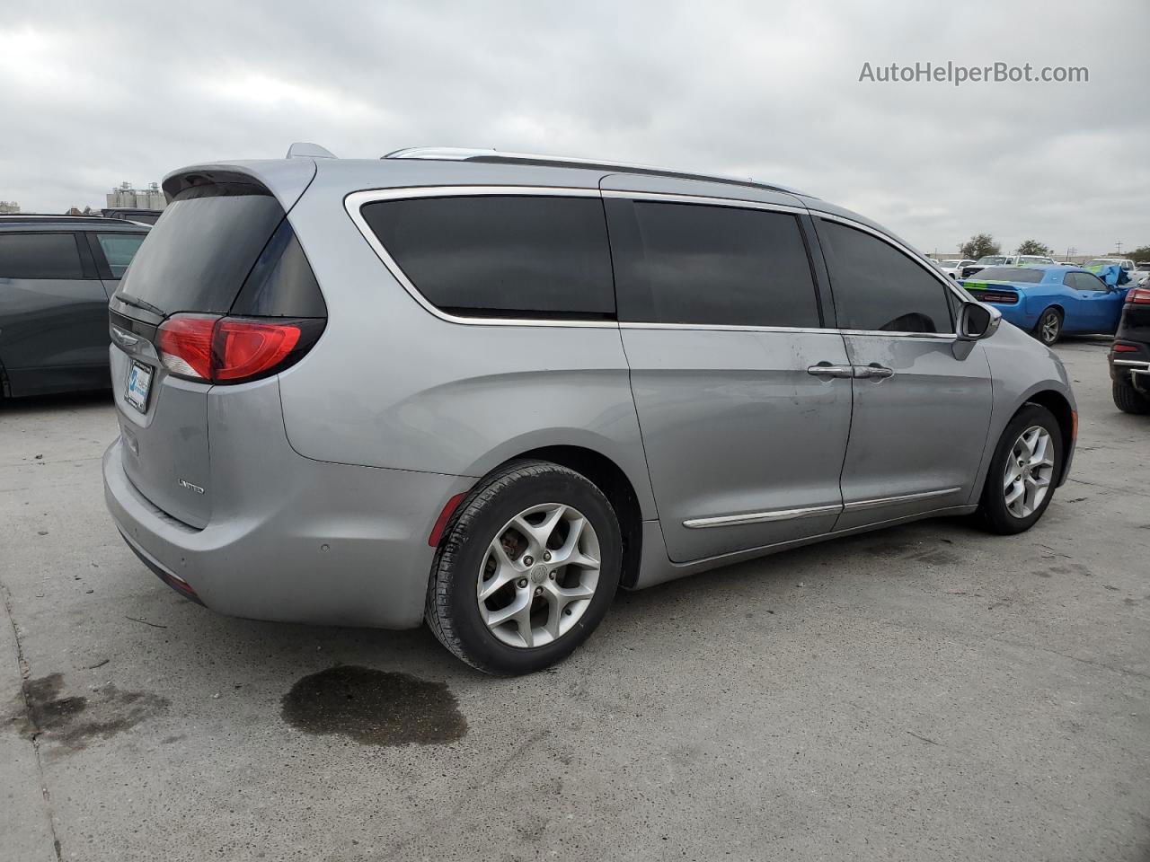 2020 Chrysler Pacifica Limited Серебряный vin: 2C4RC1GG3LR187168